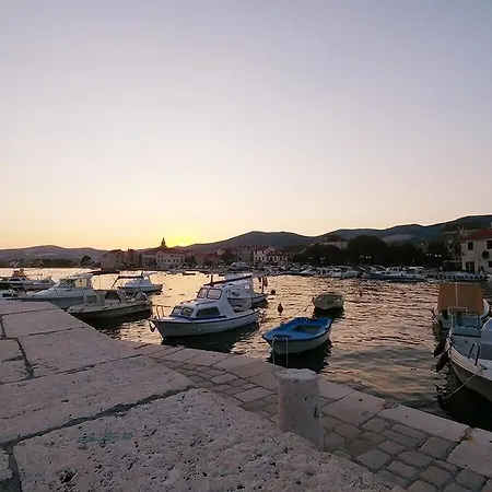 Iva-dom 3* Kaštela