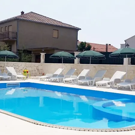 Iva-dom 3* Kastela