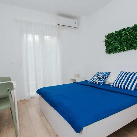 Iva-dom Pensionat Kaštela