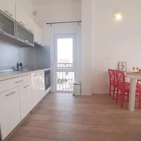 Iva-dom Gostinjska kuća
