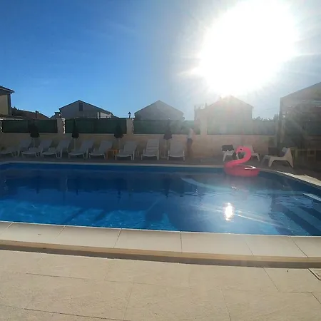 Iva-dom Affittacamere 3*