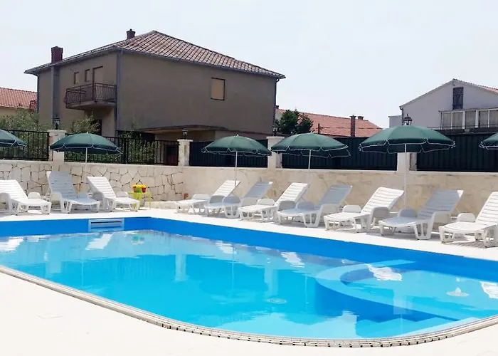 Iva-dom 3* Kaštela